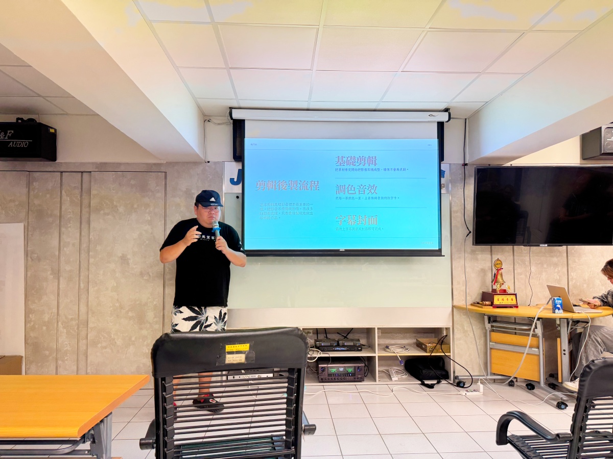 行銷漏斗數據全解析：自媒體數據，從觸及率 r、CTR、CVR 到預估營收，一次看懂社群帳號的成效，算出內容真正價值。