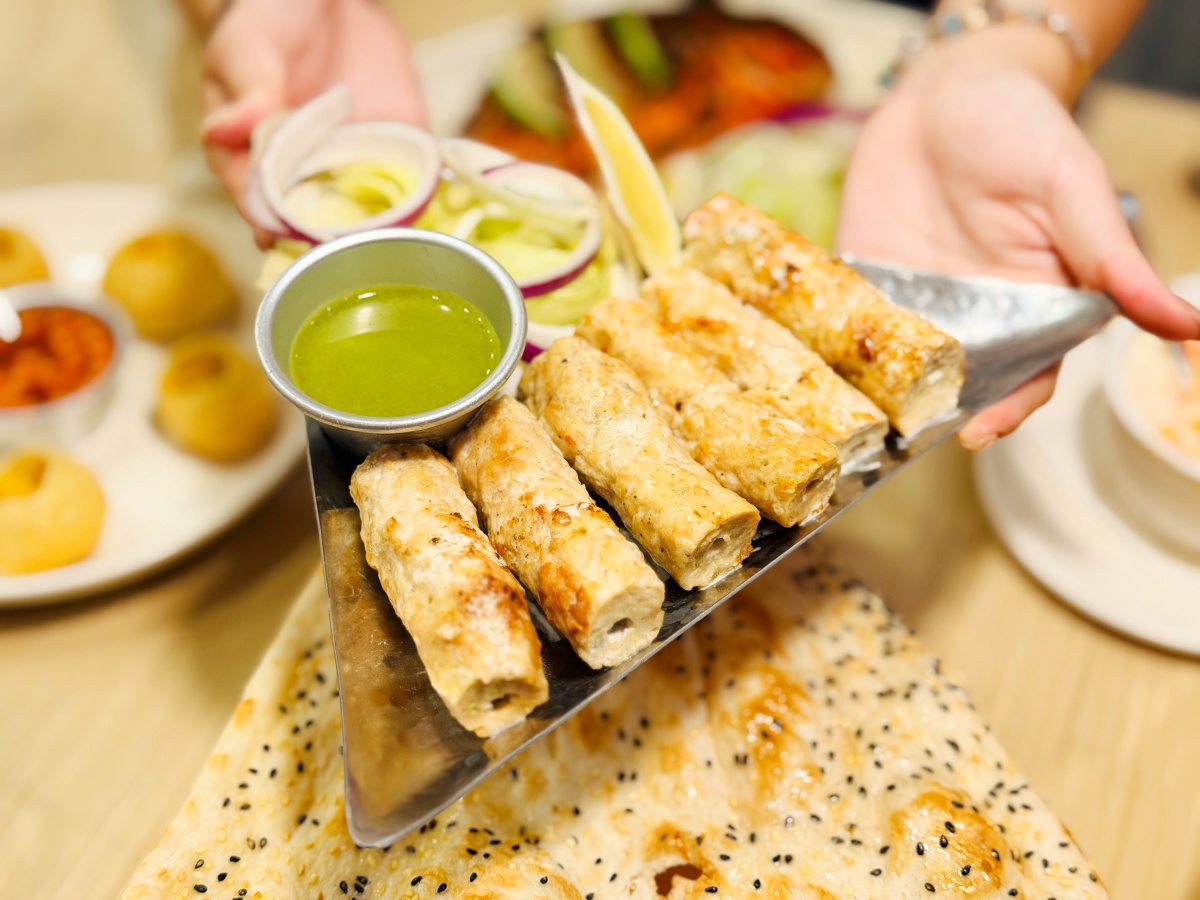 【高雄印度料理推薦】村民印度料理 Villager Indian Cuisine|真正印度主廚坐鎮!窯烤雞肉咖喱、起司烤餅爆好吃(高雄印度餐廳必訪) 10 【高雄印度料理推薦】村民印度料理 Villager Indian Cuisine|真正印度主廚坐鎮!窯烤雞肉咖喱、起司烤餅爆好吃(高雄印度餐廳必訪)