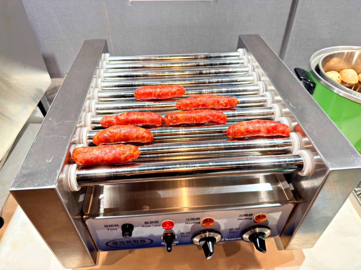 台南燒肉吃到飽推薦｜一底夯 499 元火鍋燒肉一次滿足，CP 值超高