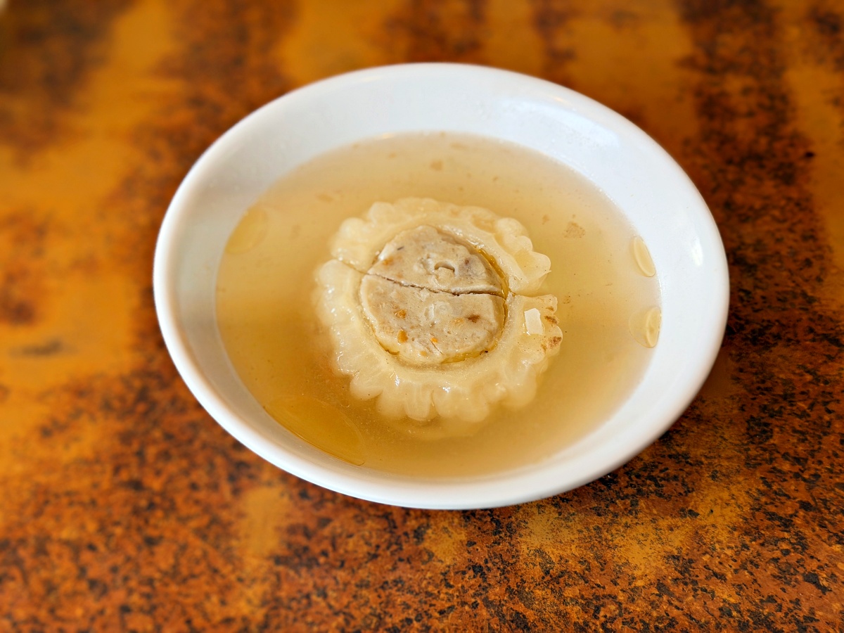 【雲林北港美食｜廟邊假魚肚】朝天宮旁的老味道，從吃不起魚肚到成為北港最經典的湯飯