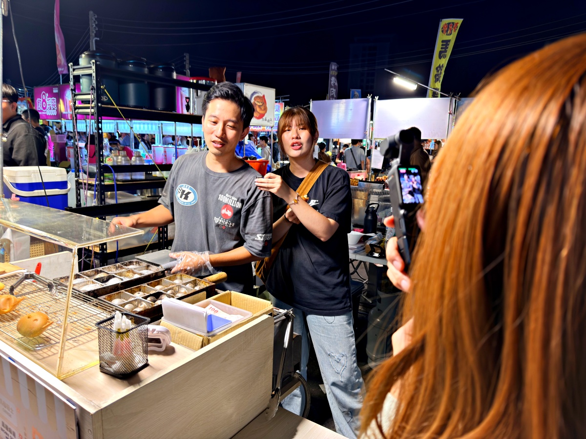 台南花園夜市|貓市場一輪燒:不是雞蛋糕,也不是紅豆餅,他就是台南夜市最難定義的卡士達系甜點 10 台南花園夜市|貓市場一輪燒:不是雞蛋糕,也不是紅豆餅,他就是台南夜市最難定義的卡士達系甜點