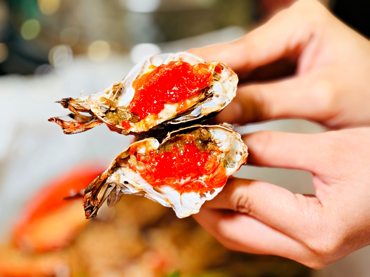 【台南花花世界鍋物 東區總店】活體海鮮 × 蒸海鮮籠 × 紅蟳米糕,台南最有儀式感的火鍋就在這 14 【台南花花世界鍋物 東區總店】活體海鮮 × 蒸海鮮籠 × 紅蟳米糕,台南最有儀式感的火鍋就在這