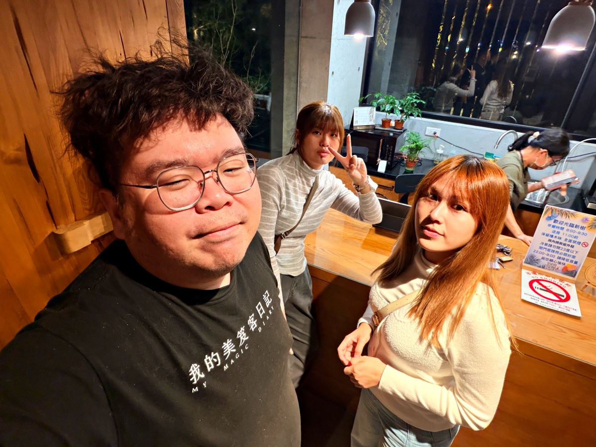 社群小編到底在幹嘛?坐在店裡喝一杯咖啡,我講給你聽|台南社群經營|在地品牌 SEO 6 社群小編到底在幹嘛?坐在店裡喝一杯咖啡,我講給你聽|台南社群經營|在地品牌 SEO