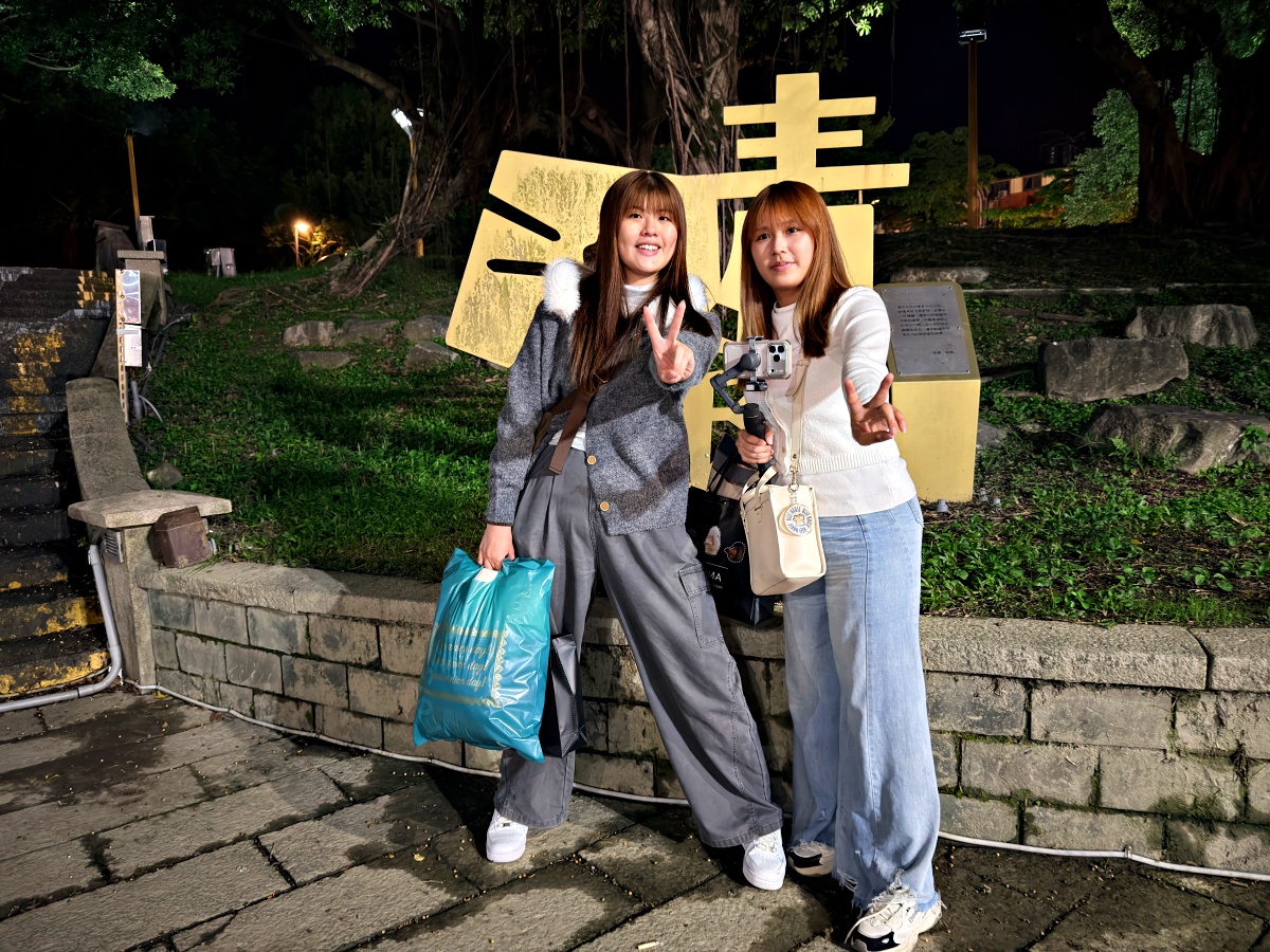 社群小編到底在幹嘛?坐在店裡喝一杯咖啡,我講給你聽|台南社群經營|在地品牌 SEO 8 社群小編到底在幹嘛?坐在店裡喝一杯咖啡,我講給你聽|台南社群經營|在地品牌 SEO