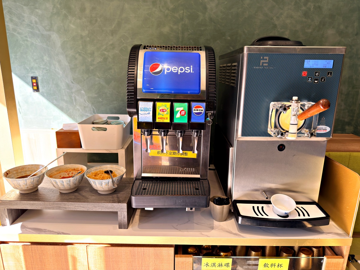 湘春家｜上海特色麵食，湯頭濃到在台灣很少遇到的那種