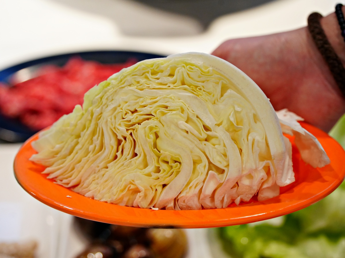 【高雄火鍋推薦】林家潮汕石頭火鍋:深度解析全台最強「顆粒感沙茶」,高雄老饕必點的手工溫體牛盛宴 15 【高雄火鍋推薦】林家潮汕石頭火鍋:深度解析全台最強「顆粒感沙茶」,高雄老饕必點的手工溫體牛盛宴