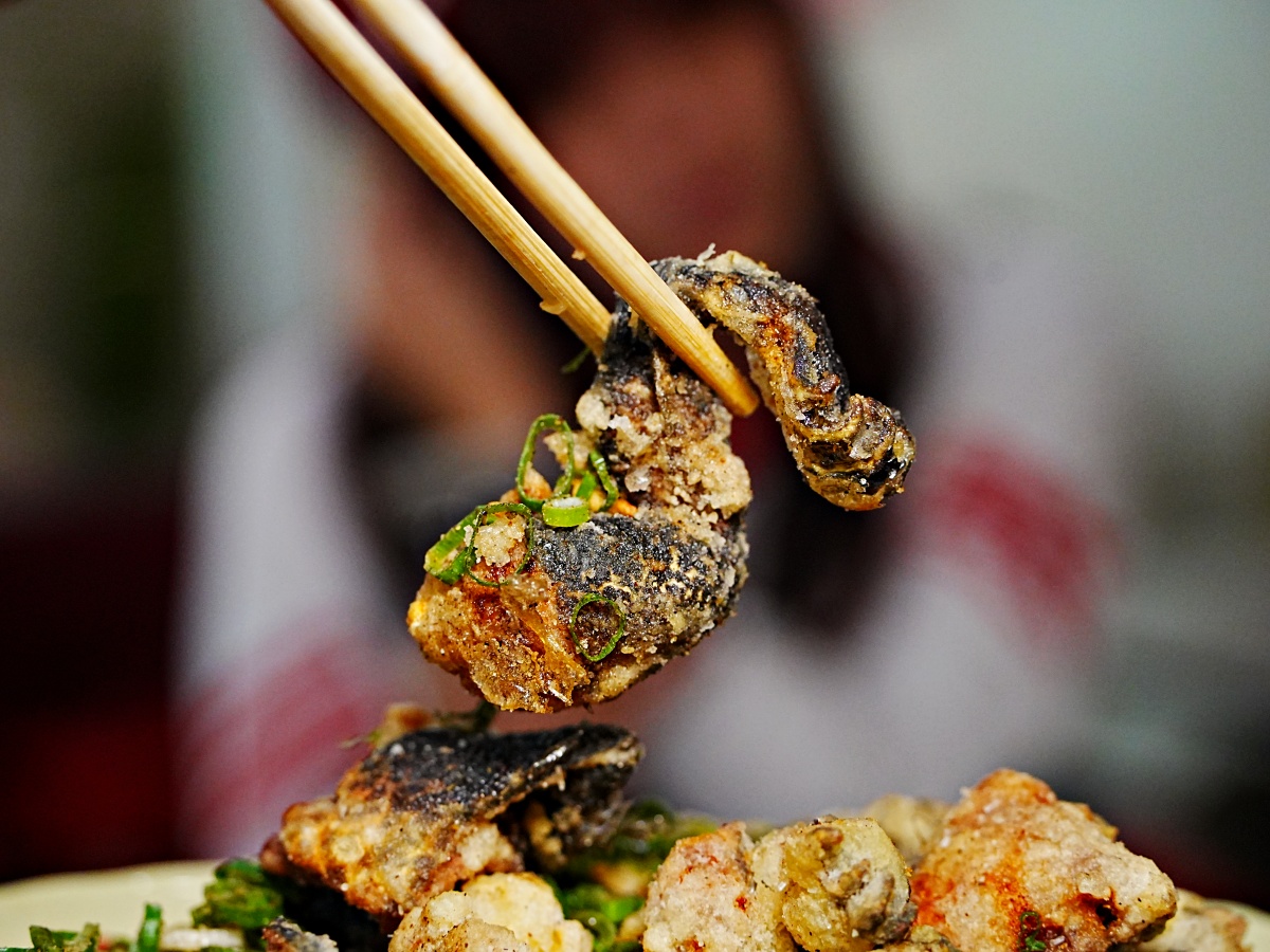 玉井美食不只有芒果！在地人私藏「鼎立熱炒」鍋氣十足、超高 CP 值熱炒大公開