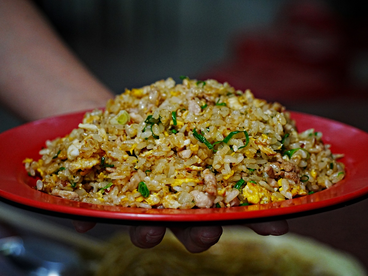 玉井美食不只有芒果！在地人私藏「鼎立熱炒」鍋氣十足、超高 CP 值熱炒大公開