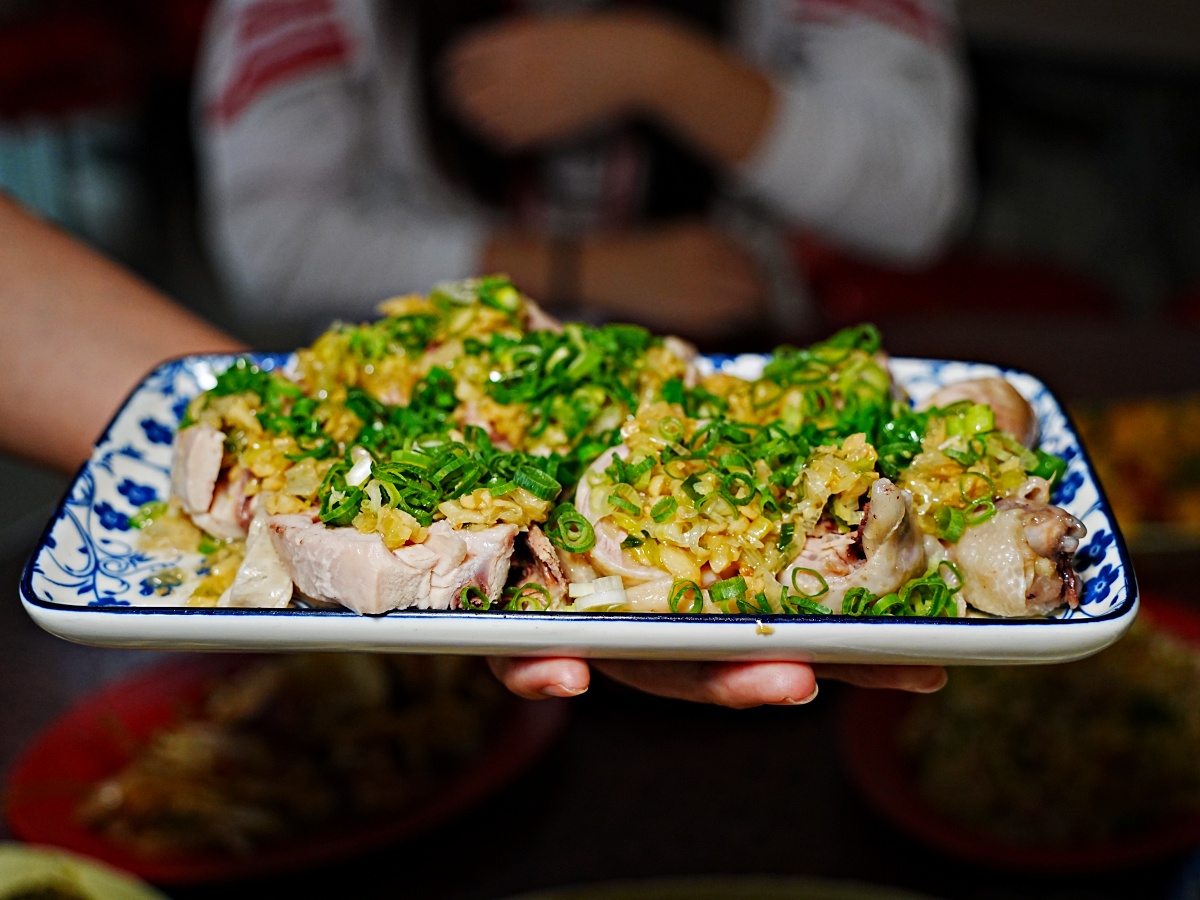 玉井美食不只有芒果！在地人私藏「鼎立熱炒」鍋氣十足、超高 CP 值熱炒大公開