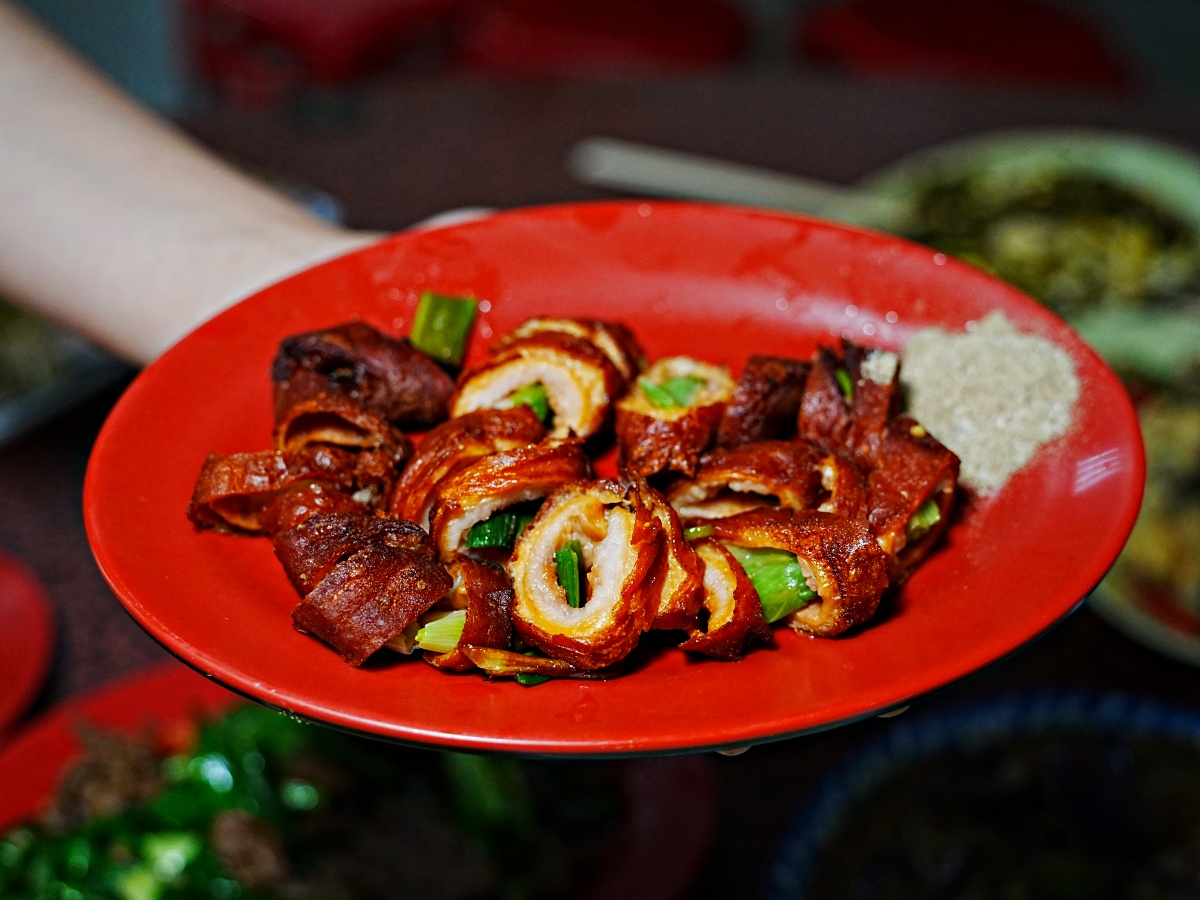 玉井美食不只有芒果！在地人私藏「鼎立熱炒」鍋氣十足、超高 CP 值熱炒大公開