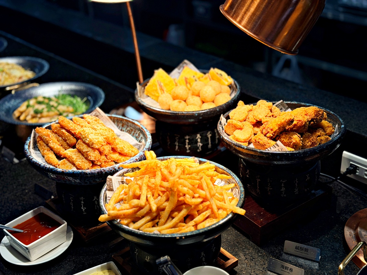 岡山美食新標竿：延香炭食——當飯店級奢華自助吧遇上頂級炭火燒肉