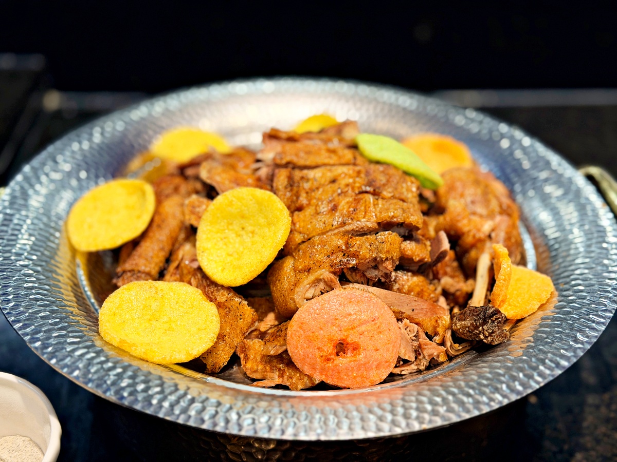 岡山美食新標竿：延香炭食——當飯店級奢華自助吧遇上頂級炭火燒肉
