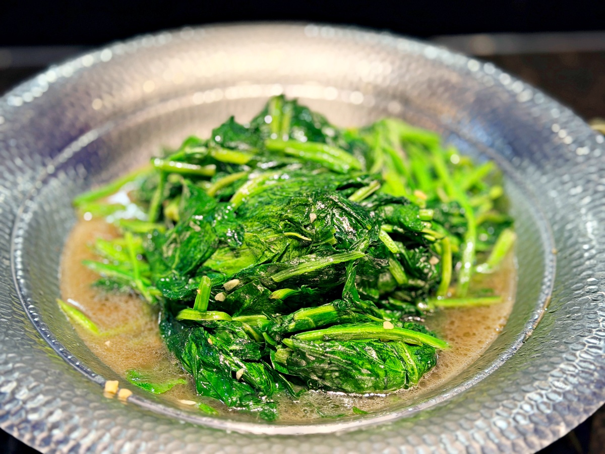 岡山美食新標竿：延香炭食——當飯店級奢華自助吧遇上頂級炭火燒肉