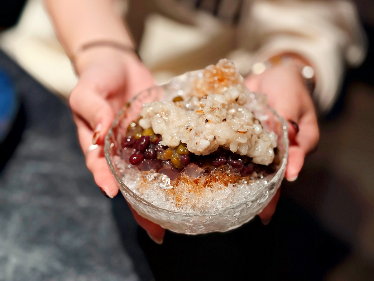 岡山美食新標竿：延香炭食——當飯店級奢華自助吧遇上頂級炭火燒肉