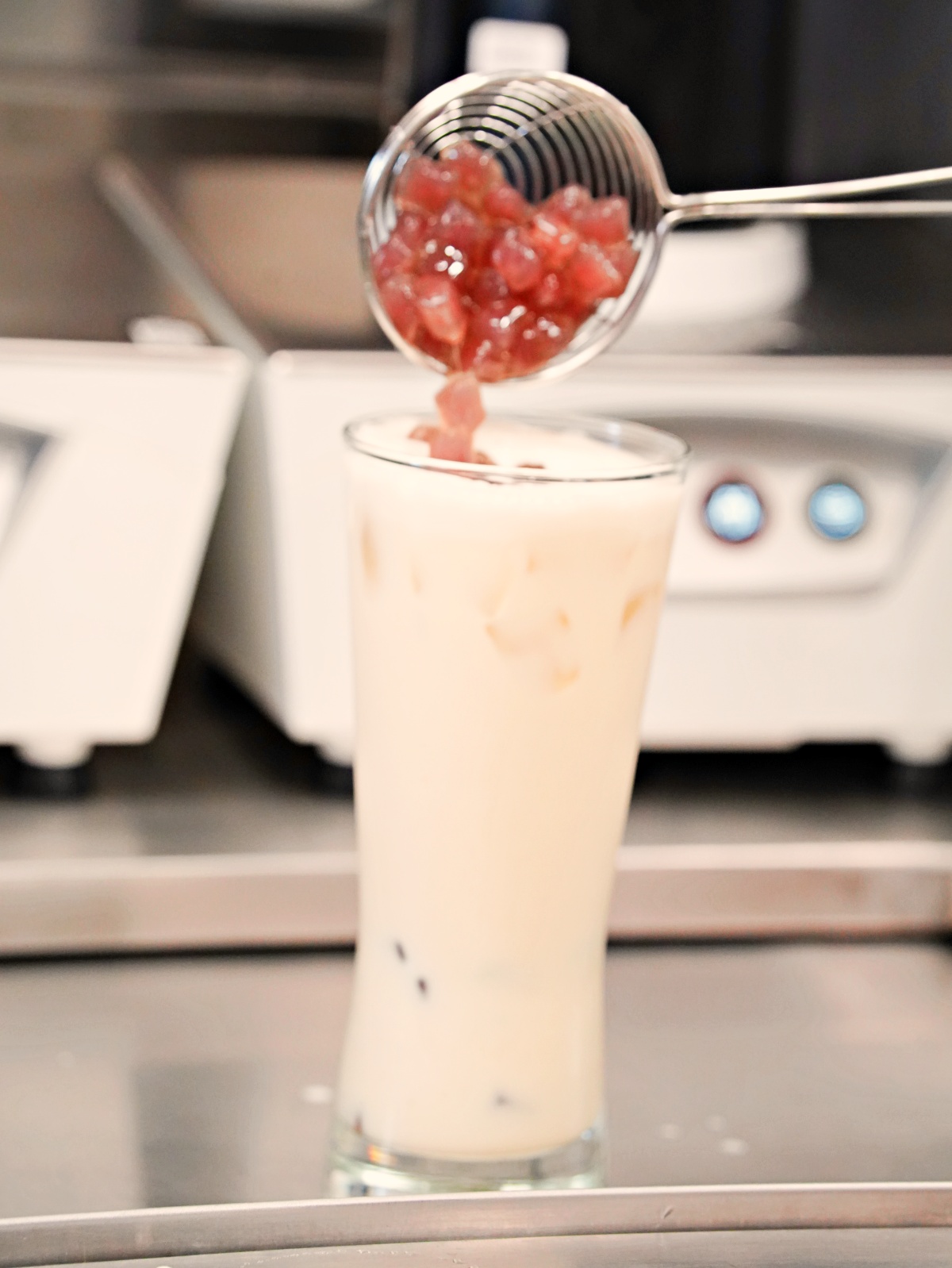 【台南新開幕】DELIXIU 麗麗絲：當精品茶遇上平民價，一場味覺的叛逆革命