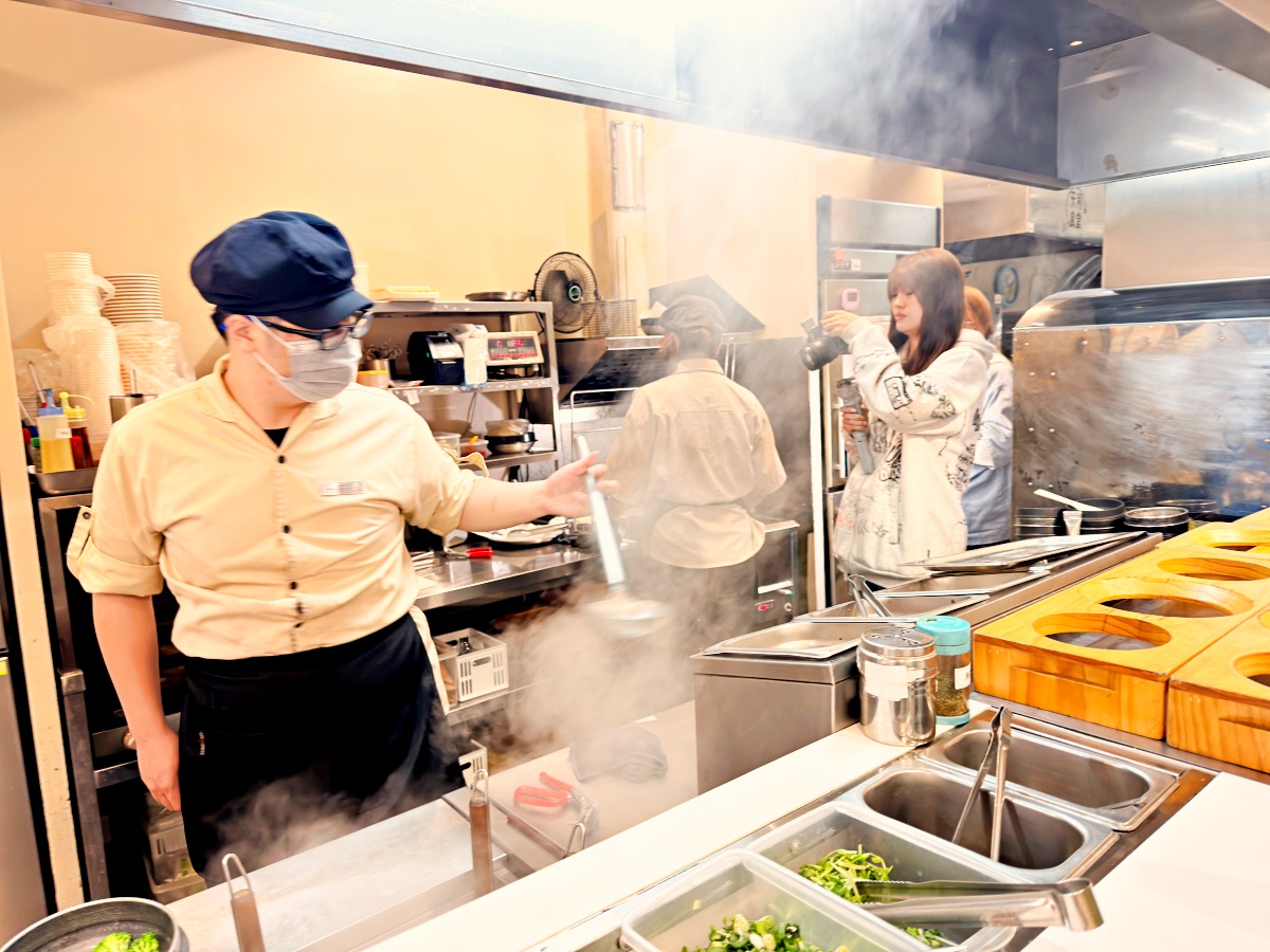 【中部美食報】別再只吃韓式！天利食堂 X 鮮乳坊聯名：定義「日式涓豆腐」的新高度，2026 暖冬必嚐的高 CP 值饗宴