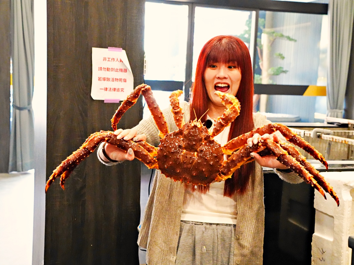 釣蝦界的天花板：【金球獎活海鮮】深度評測——台南最強「釣龍蝦」體驗與波士頓龍蝦麻辣鍋全紀錄