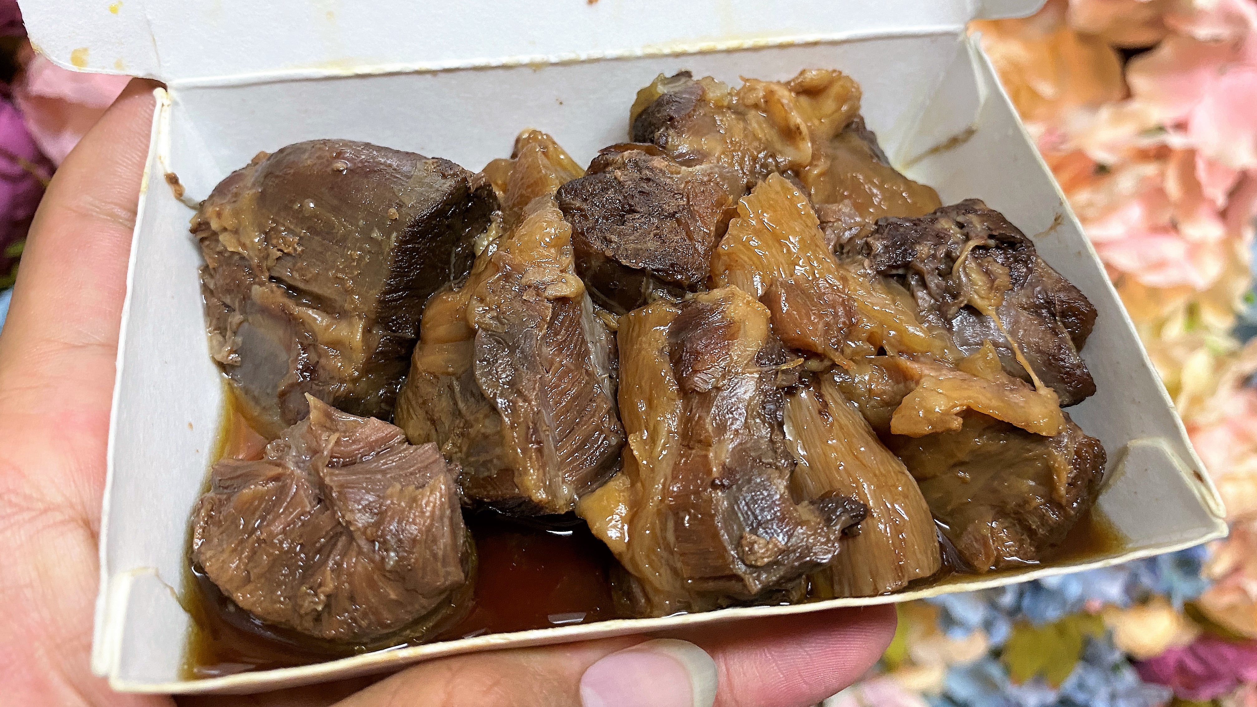 燒究牛肉飯專賣店｜香嫩好吃的牛肉飯｜入味香濃的滷味｜順口高CP平價美食｜
