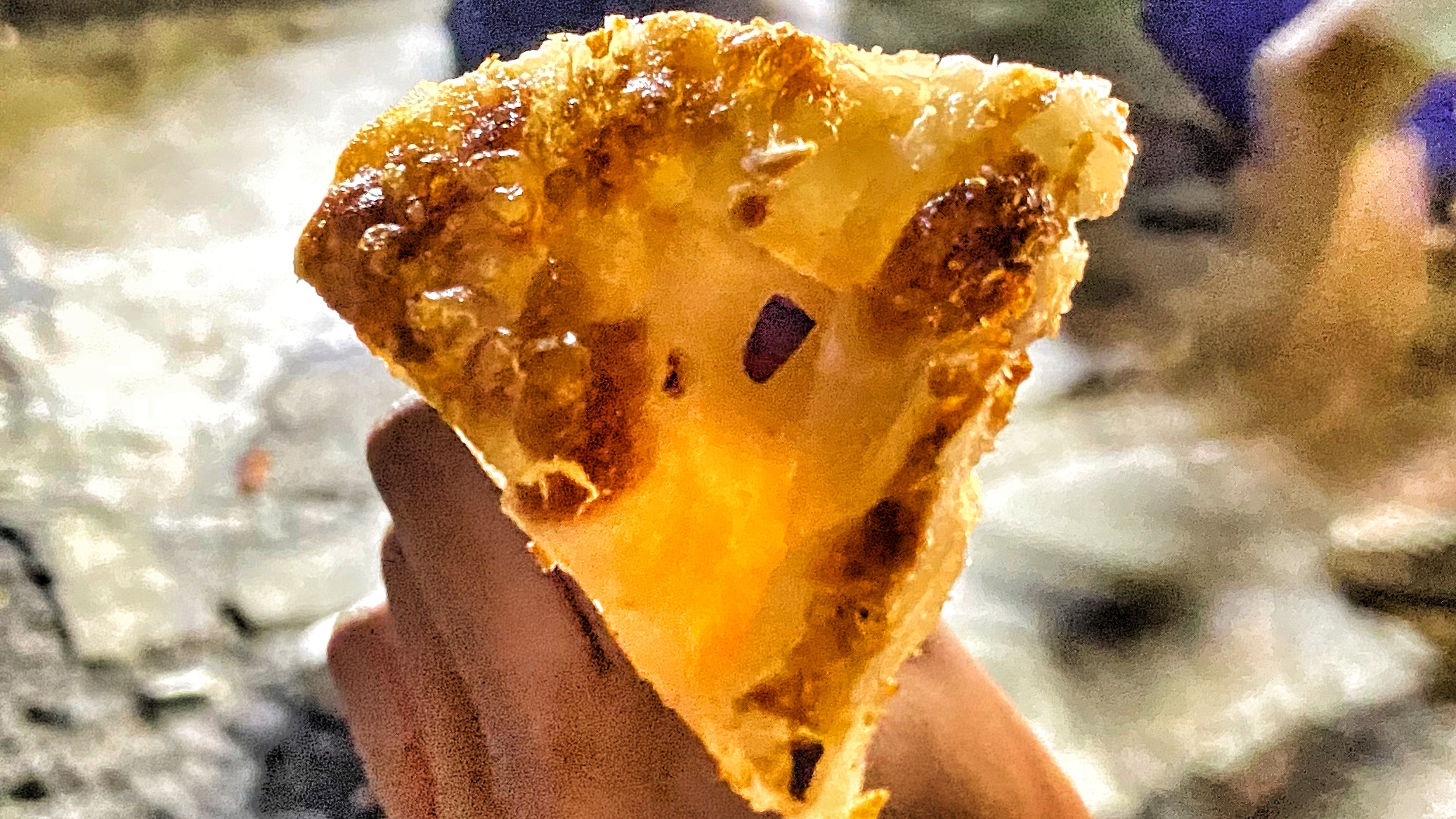 台南丹丹連鎖蔥油餅攤|爆乳老闆娘穿開胸衣|大東夜市熱門美食|高CP親民銅板價| 4 台南丹丹連鎖蔥油餅攤|爆乳老闆娘穿開胸衣|大東夜市熱門美食|高CP親民銅板價|