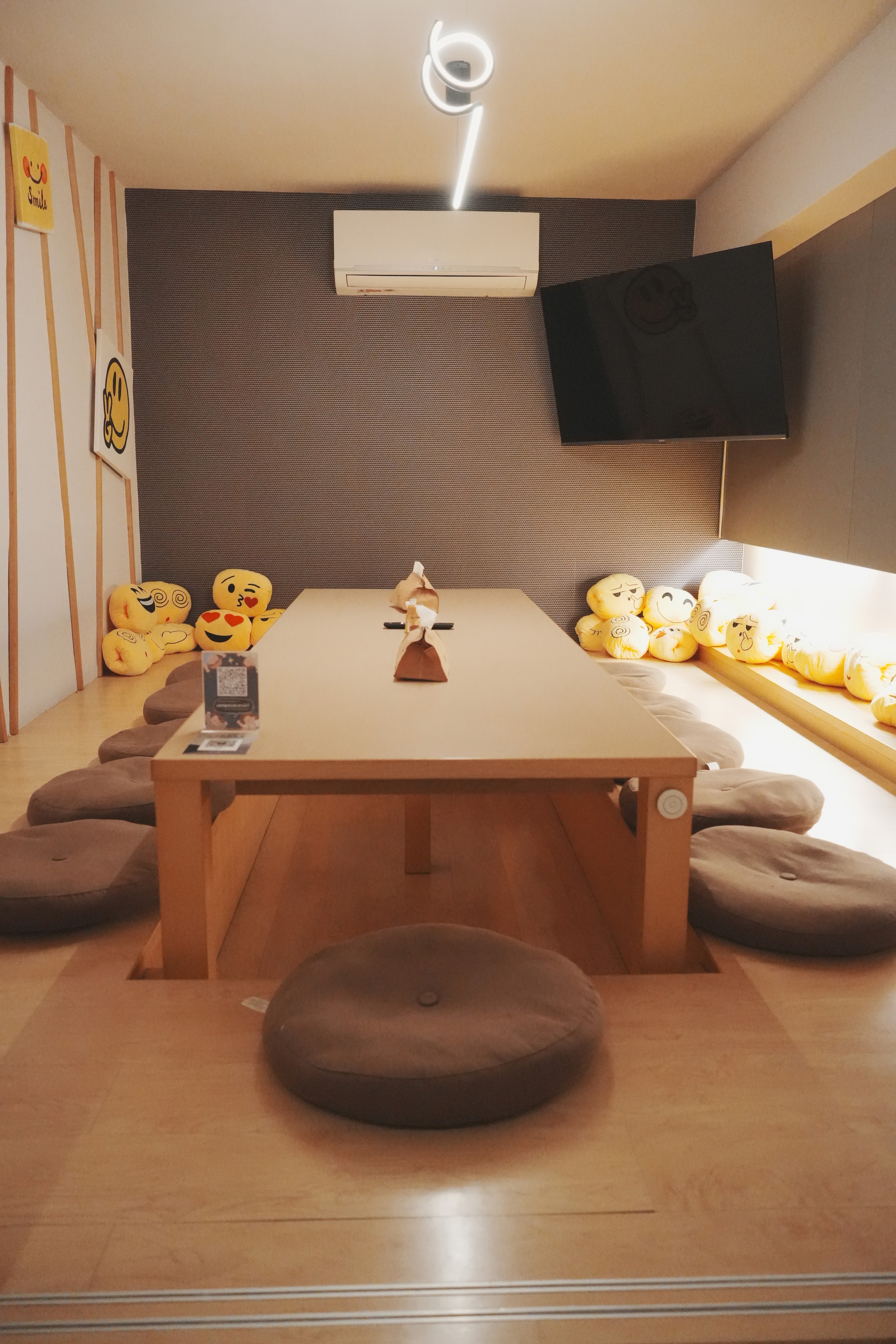 高雄末憂Bistro｜巨無霸燒烤串｜調酒必點｜獨立包廂｜日式餐酒館｜鹹蛋超人