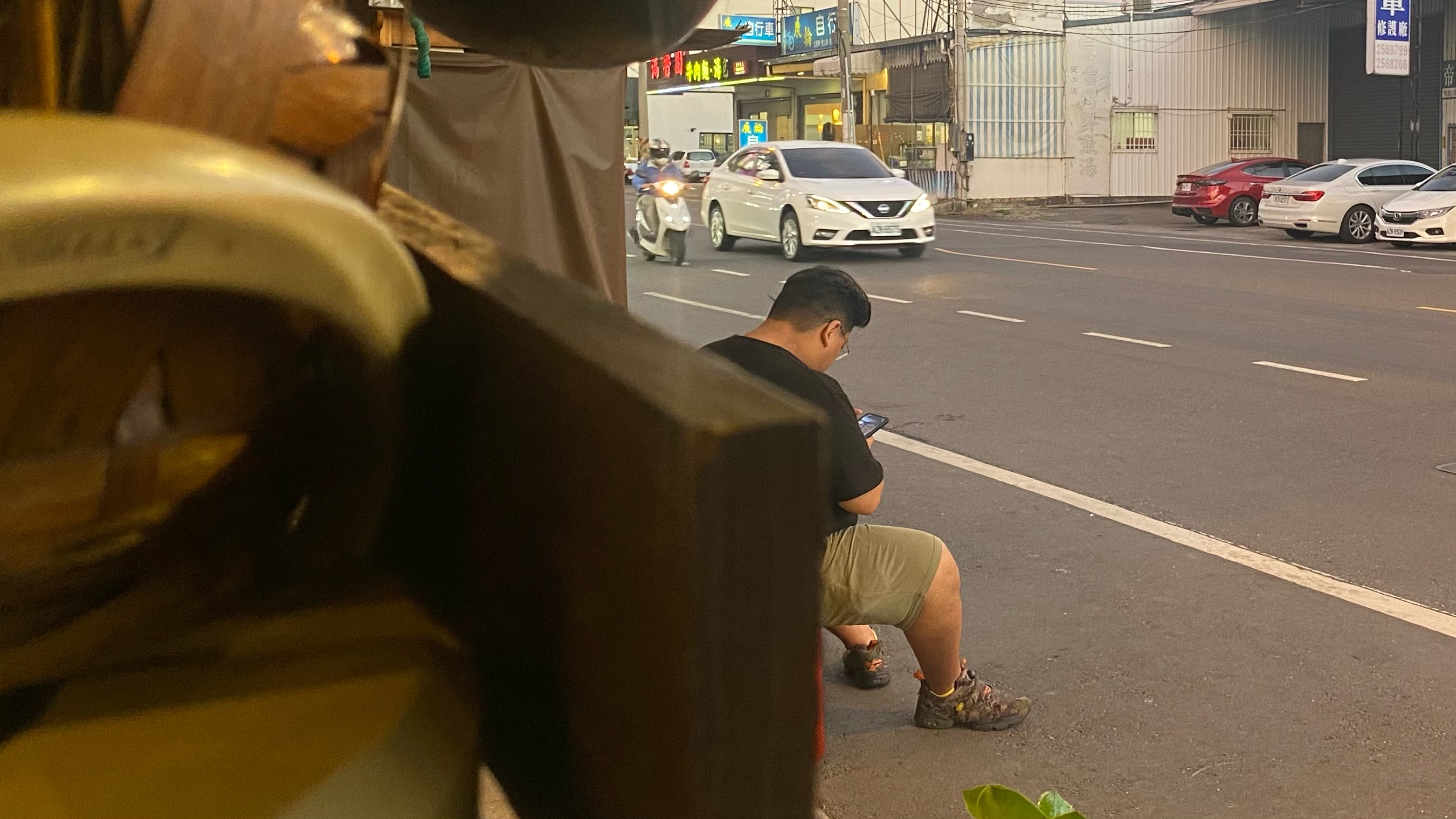 木漢堡原木炭烤漢堡聚落|評價超高分量超大黑色漢堡|麵包肉品現烤現做|特製美味沙拉醬豐富味蕾| 10 木漢堡原木炭烤漢堡聚落|評價超高分量超大黑色漢堡|麵包肉品現烤現做|特製美味沙拉醬豐富味蕾|