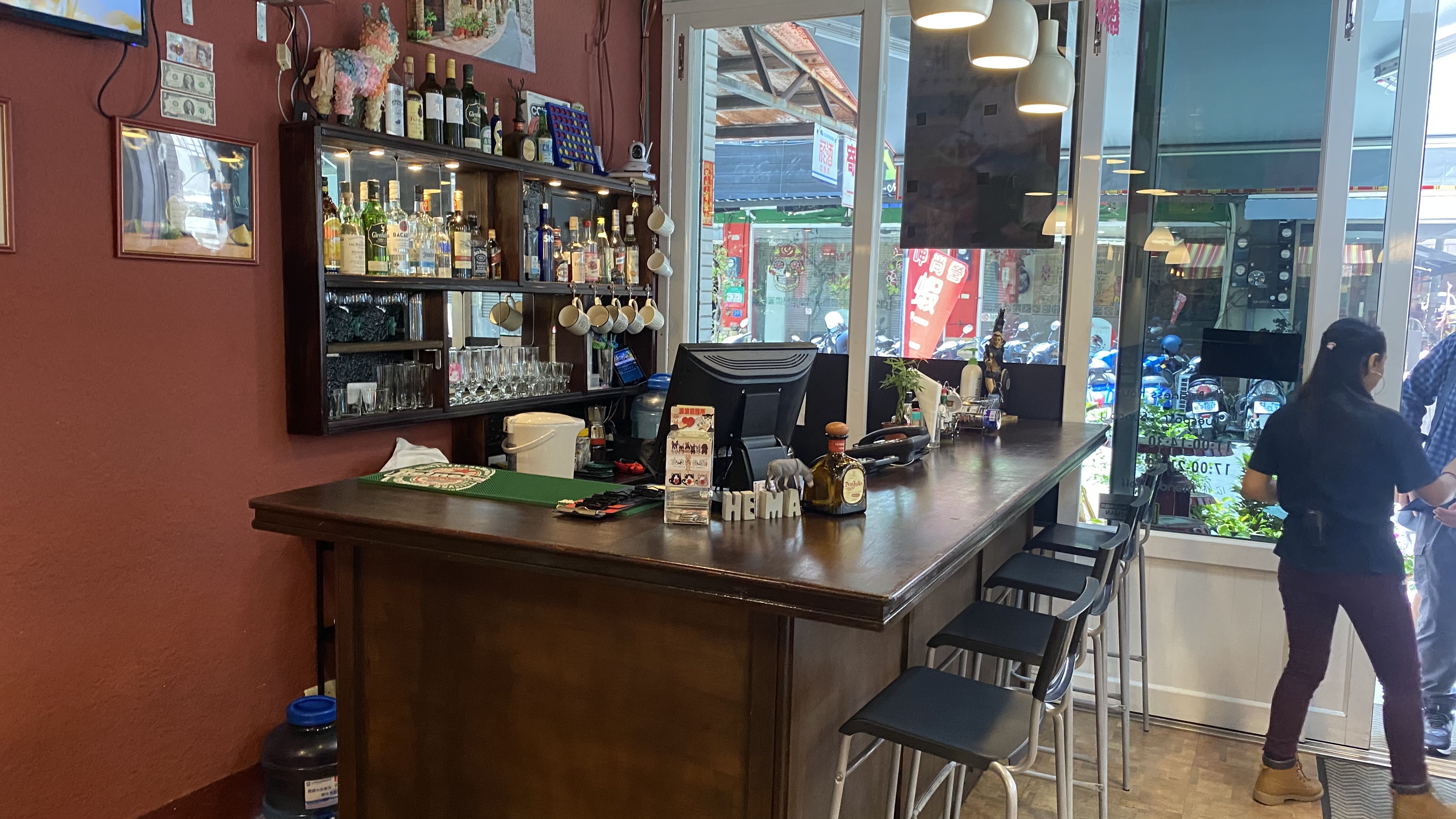 高雄墨西哥美食餐廳|隱藏在85大樓巷弄內的店家|精緻擺設舒適環境|超辣超特別辣醬| 2 高雄墨西哥美食餐廳|隱藏在85大樓巷弄內的店家|精緻擺設舒適環境|超辣超特別辣醬|