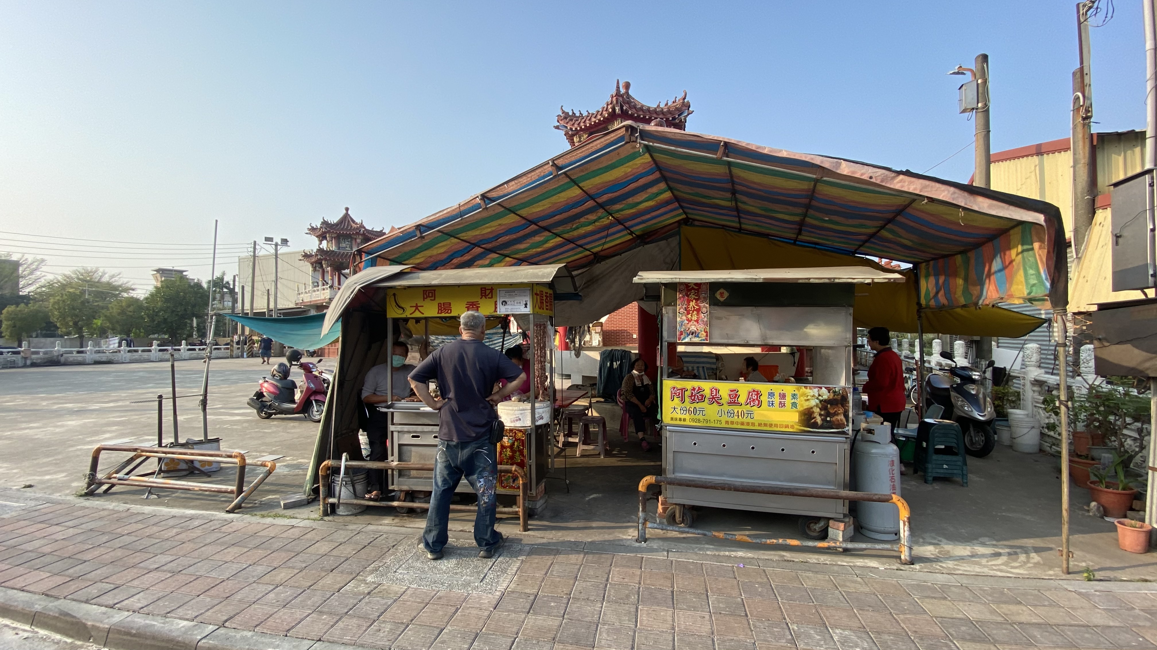 台南仁德大腸香腸攤|地圖上不會有的美食|大腸手工灌製真材實料|停車方便還有搭棚可內用| 4 台南仁德大腸香腸攤|地圖上不會有的美食|大腸手工灌製真材實料|停車方便還有搭棚可內用|