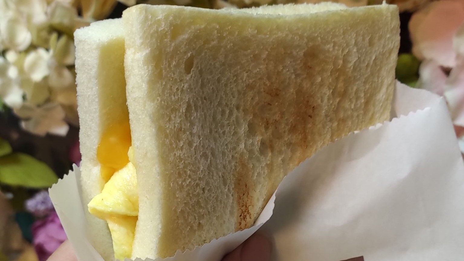 喜得炭火燒三明治│特殊炭烤美味工法│多種美食炸物滿足你的食慾│台南經典美食早餐店│