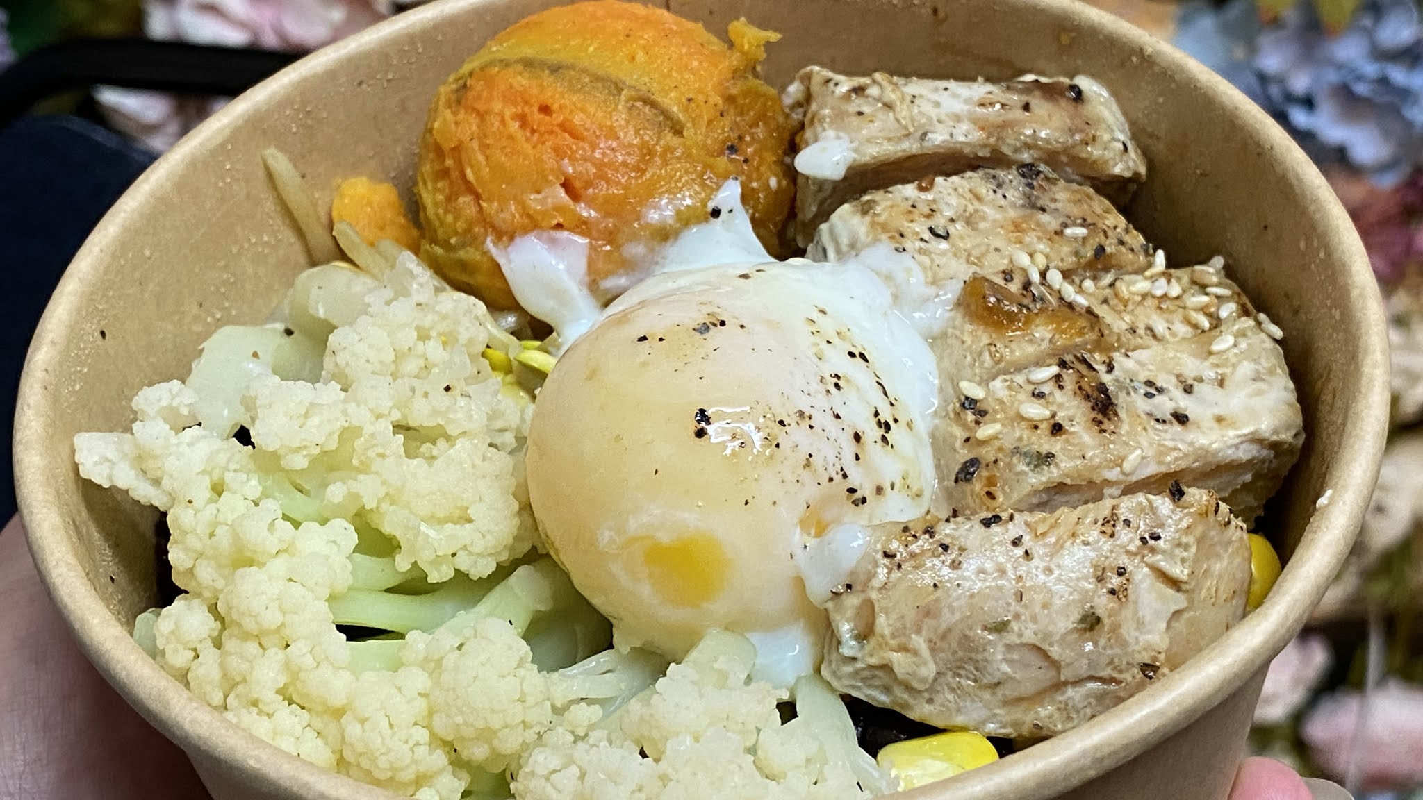 72度C 舒肥健康餐｜舒肥口感清新好滋味｜肉片多汁美味｜Q彈溫泉蛋軟嫩好吃｜增肌減脂健康好料理｜