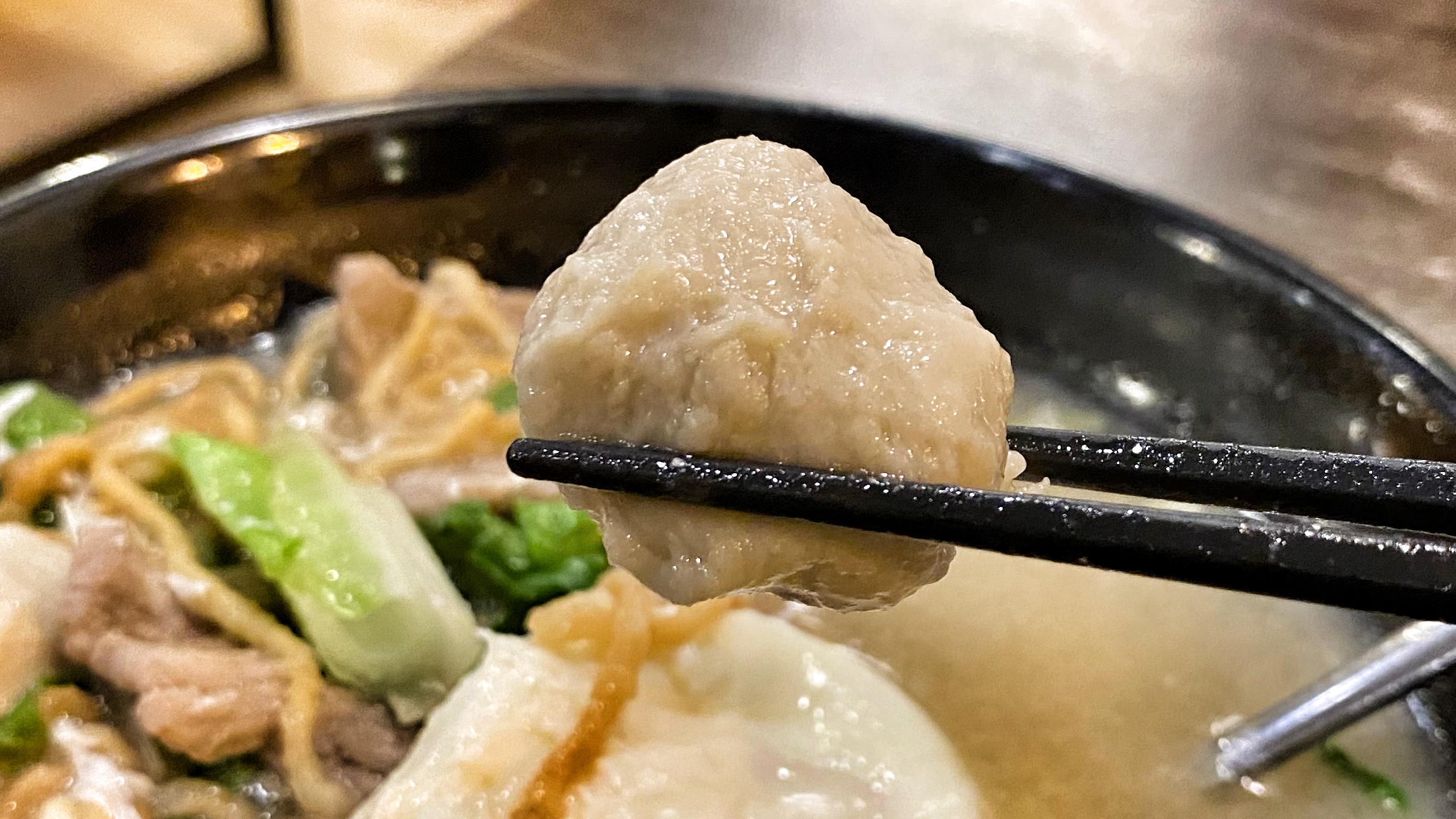 台南東區吾燕煮鍋燒｜小小麵館大大享受｜香濃美味湯鍋｜平價鍋燒料多實在｜