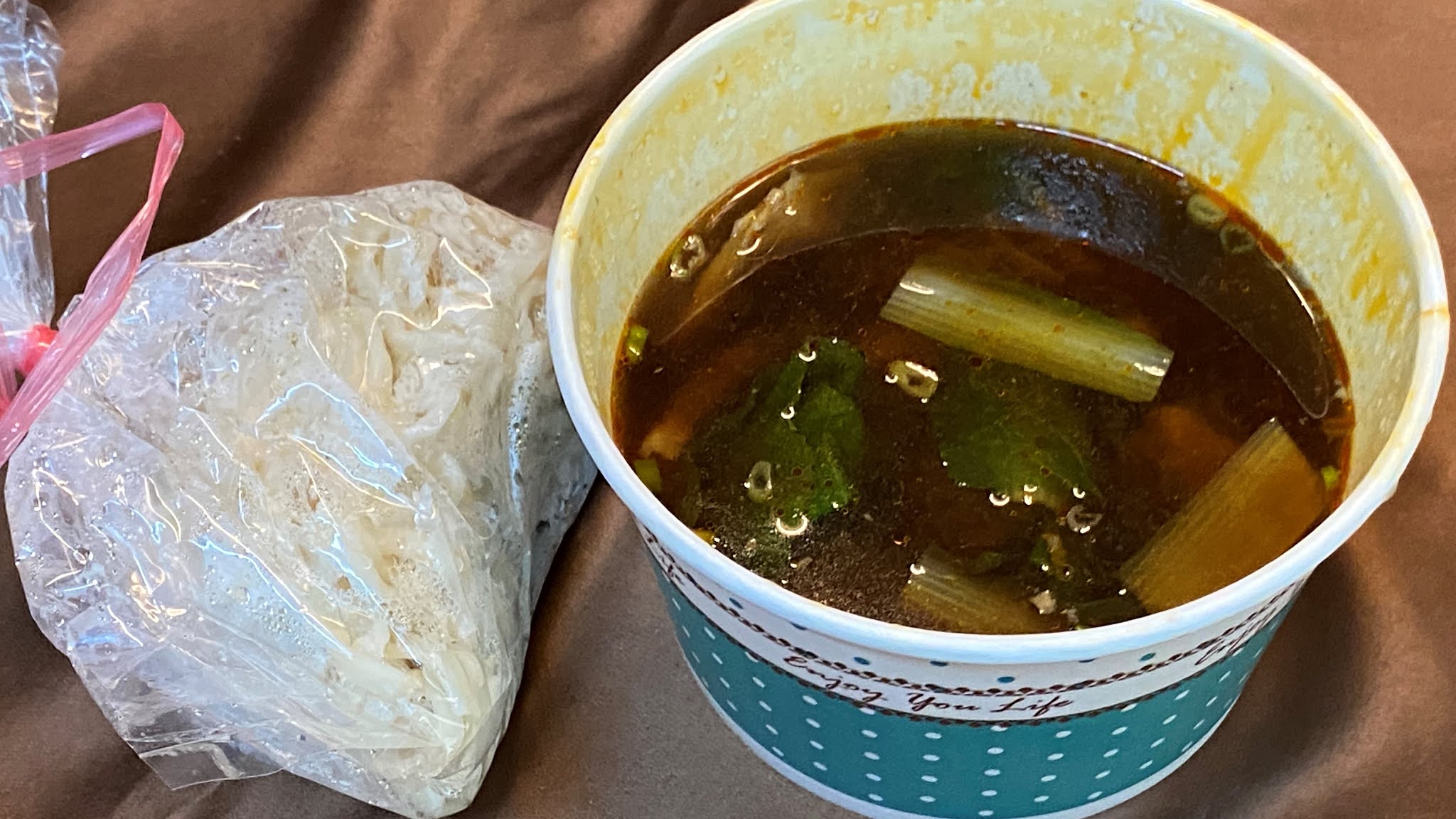 台南北區清代牛肉麵｜附有三種牛部位的清代犇麵｜又香又營養的牛肉麵｜