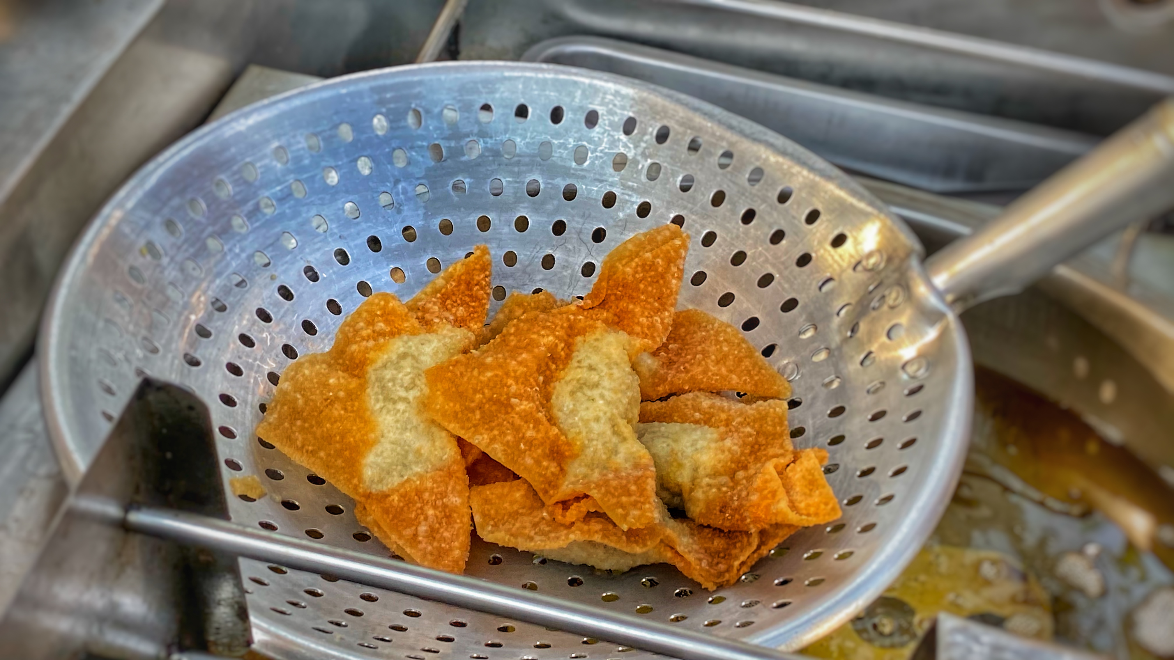 台南灣裡無名炸年糕扁食攤|外酥內軟口味絕佳|想吃不一定有開|灣裡銅板美食| 4 台南灣裡無名炸年糕扁食攤|外酥內軟口味絕佳|想吃不一定有開|灣裡銅板美食|