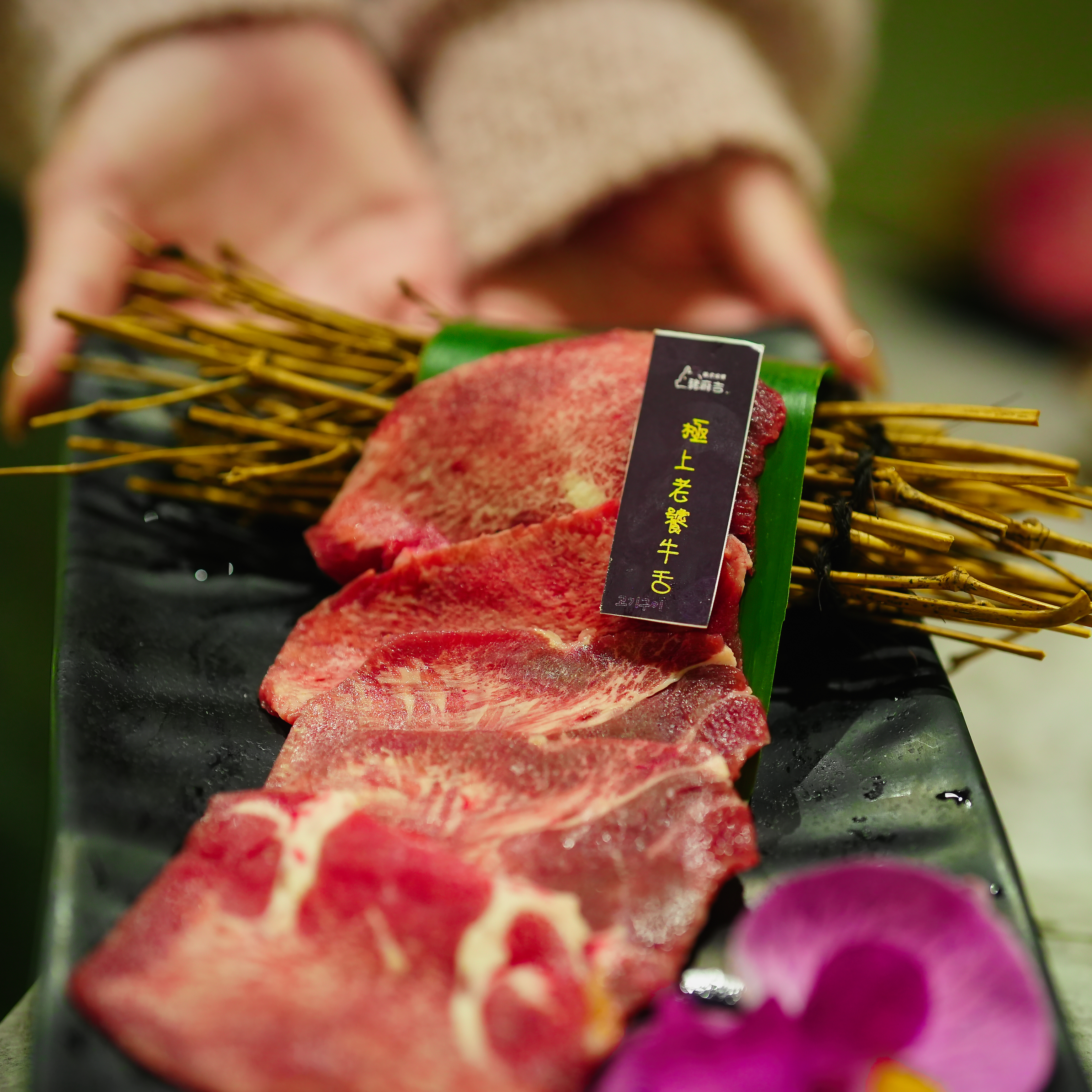 豬麻吉韓式燒肉永康店｜自助吧最頂的評價韓式燒肉｜三種價位滿足各個需求的饕客
