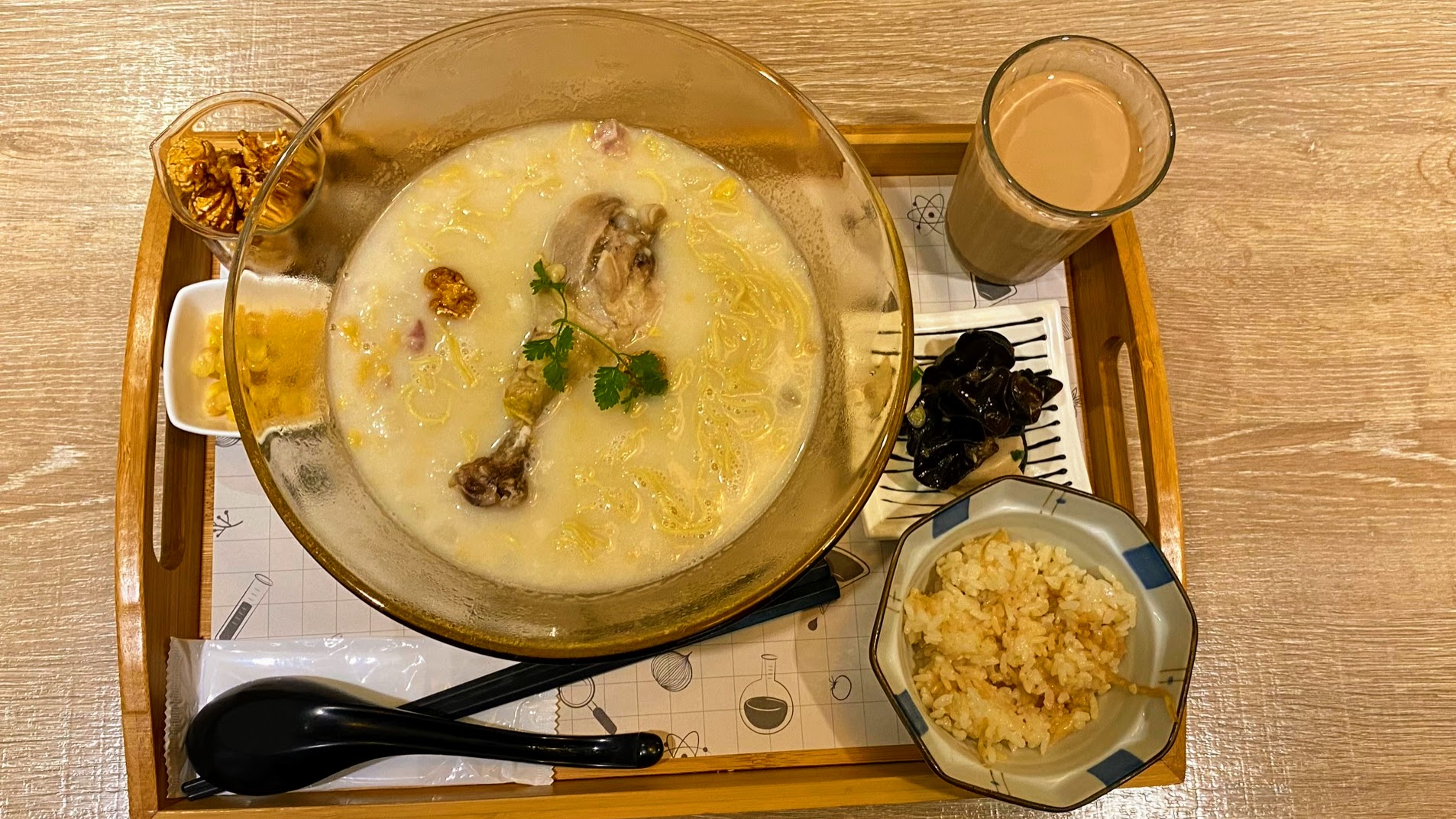 台南熱鬧商圈｜知名地標隱藏小店｜精緻餐點｜網帥網美打卡好景點｜