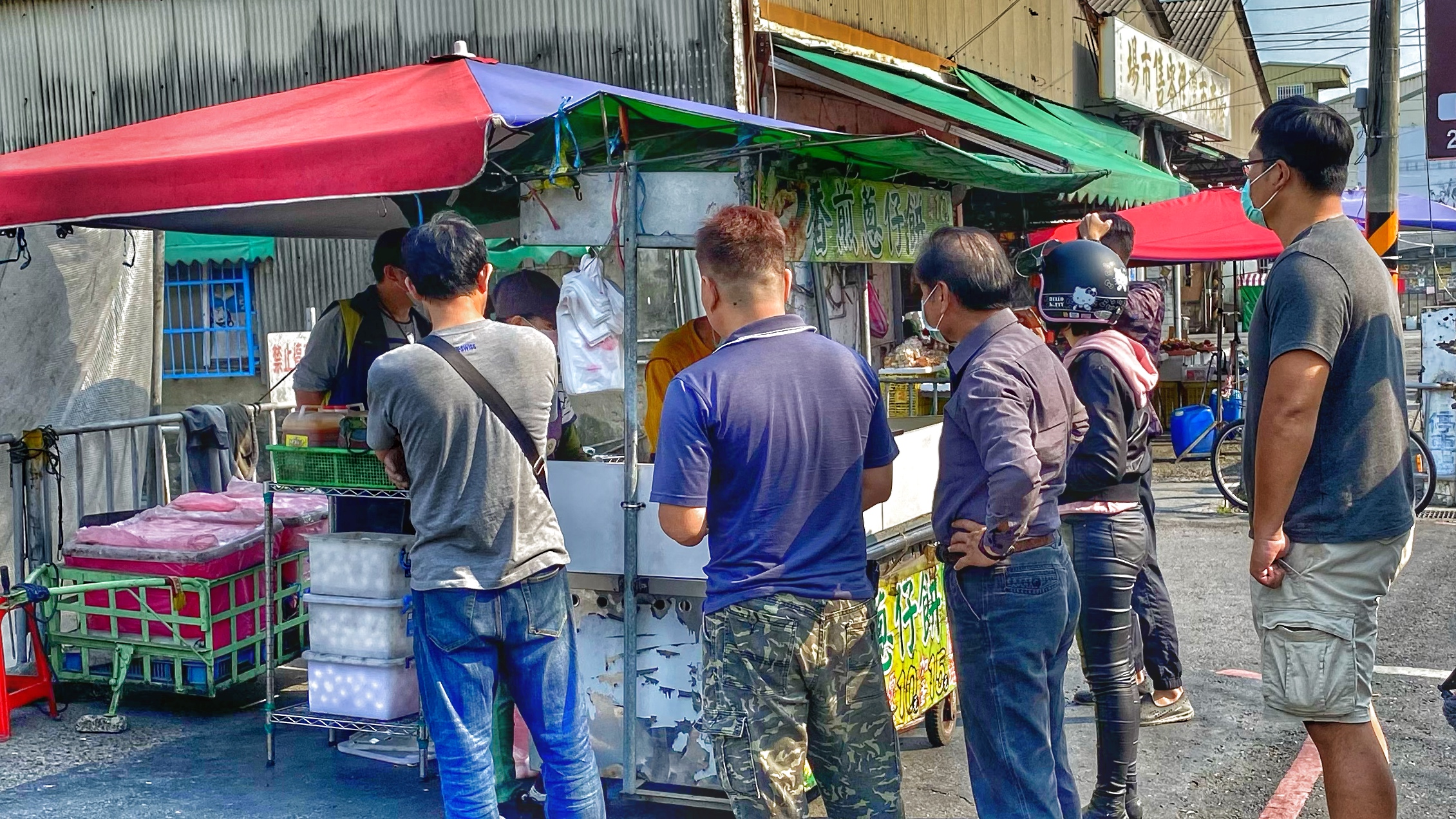 台南CP值最高的香煎蔥仔餅|灣裡隱藏小吃|一份十元加蛋多五塊|灣裡人都愛吃的小吃| 2 台南CP值最高的香煎蔥仔餅|灣裡隱藏小吃|一份十元加蛋多五塊|灣裡人都愛吃的小吃|