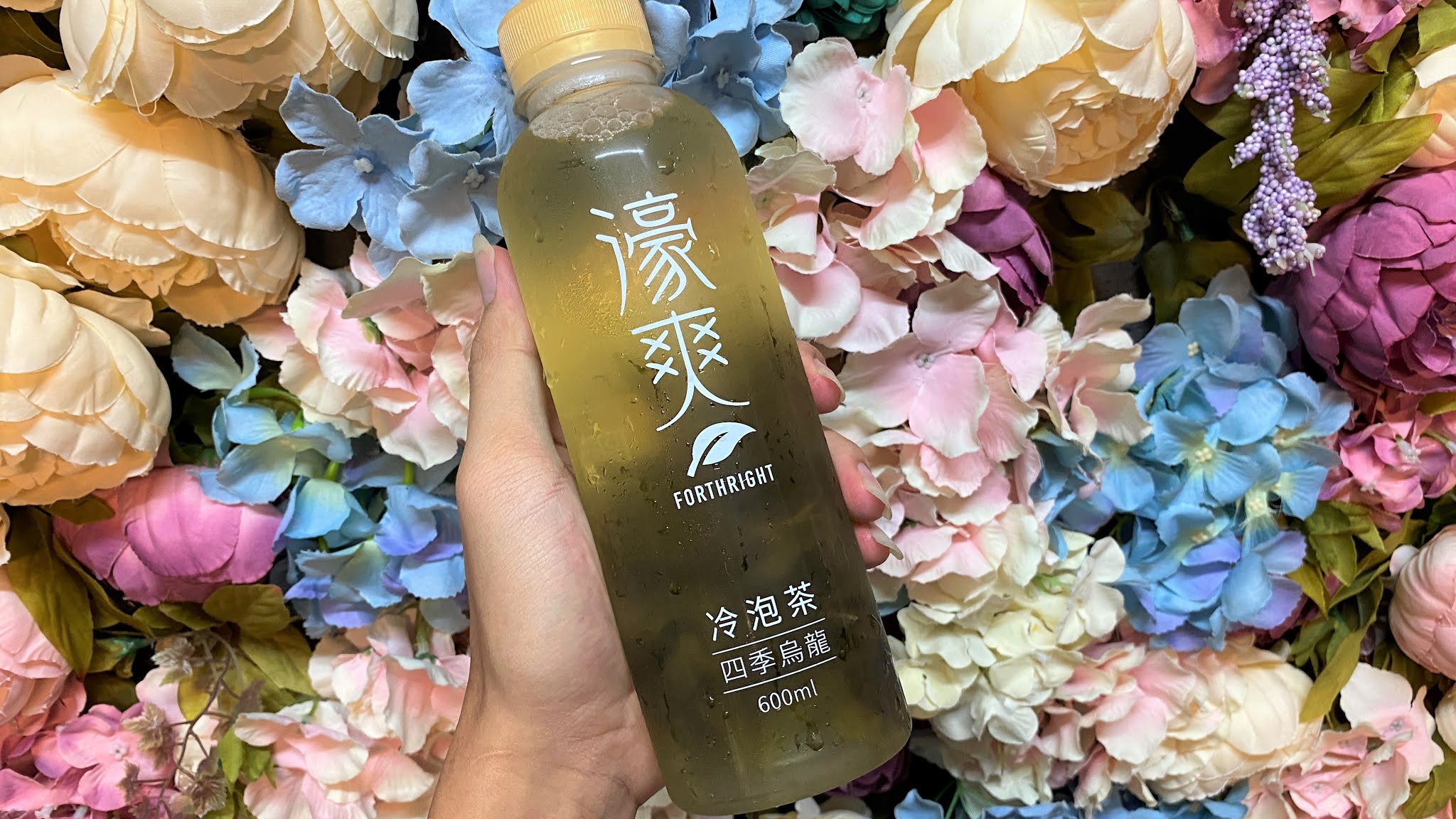 多種藥材及紅茶悶煮成的台中特色茶葉蛋|清香爽口的濠爽冷泡茶|特殊專利讓你不會喝到茶渣|也有茶葉可以選購回去泡茶| 3 多種藥材及紅茶悶煮成的台中特色茶葉蛋|清香爽口的濠爽冷泡茶|特殊專利讓你不會喝到茶渣|也有茶葉可以選購回去泡茶|