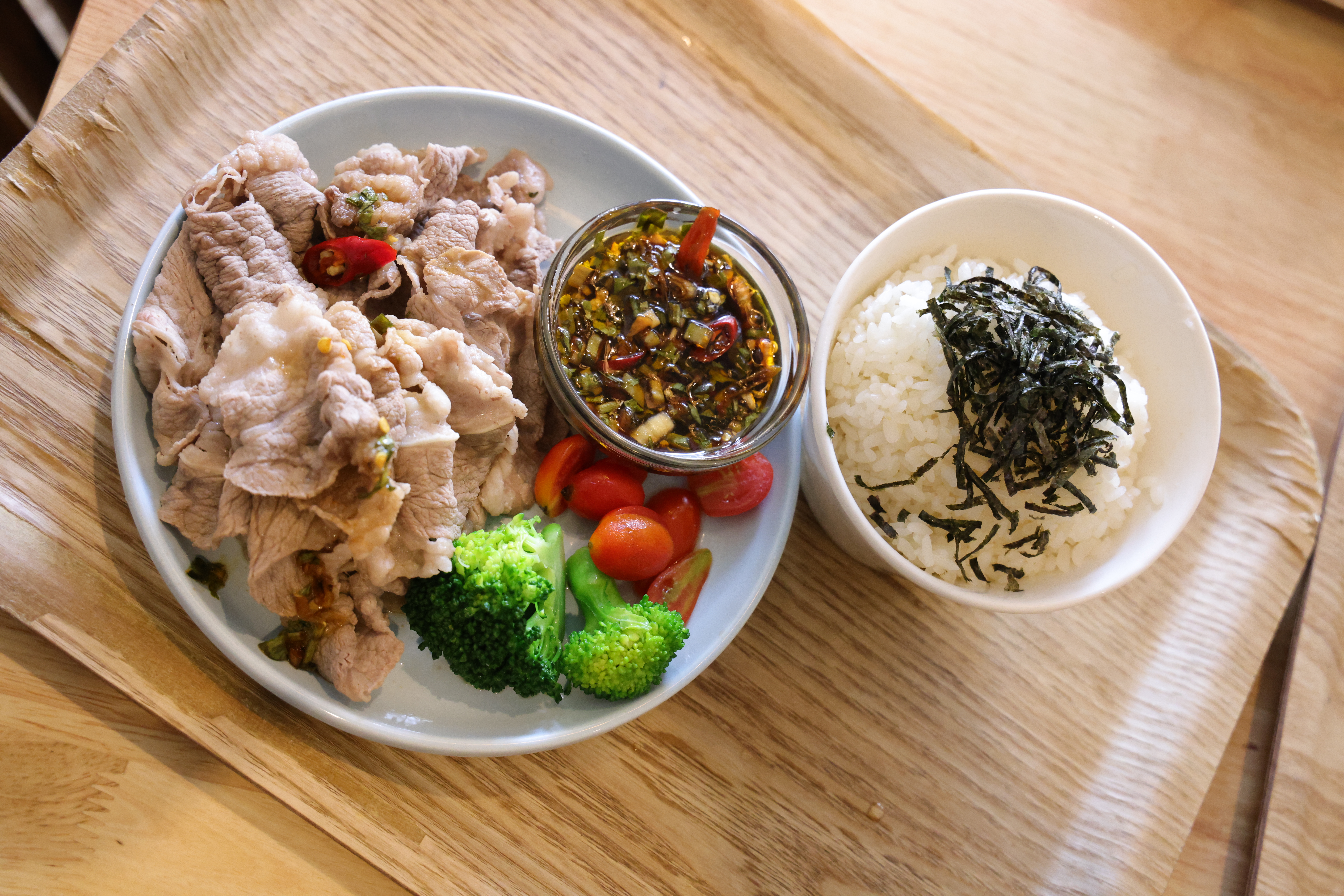 台南美食寵物友善餐廳「浪浪別哭－台南店」讓毛孩不再流浪! 貓狗兒們的中途之家|帶貓狗來玩的首選好地方|下午茶|義大利飯|燉飯