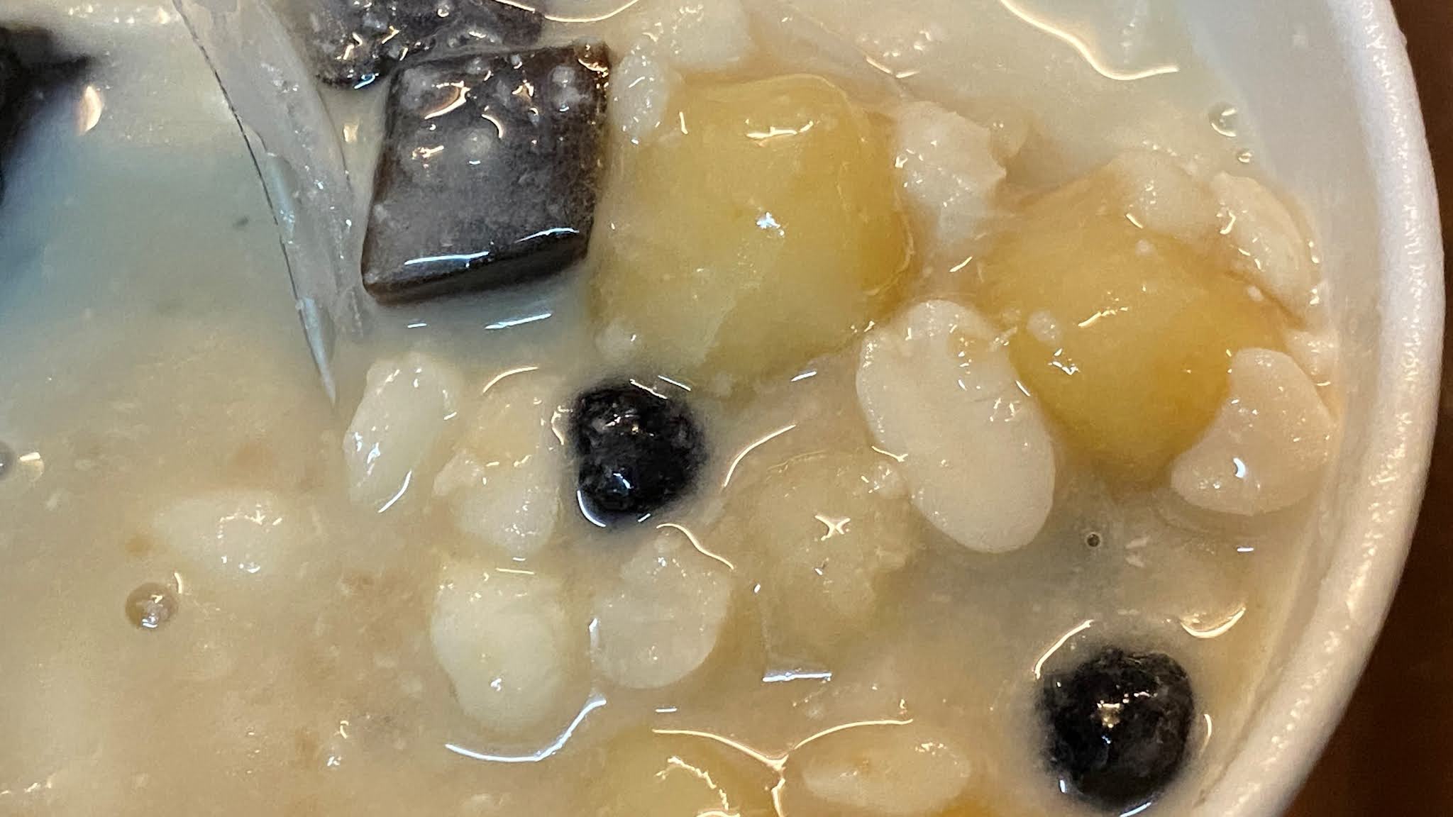 台南莊子土豆仁湯│滿滿餡料吃的好滿足│溫熱口感溫暖你的心│台南平價經典美食│ 5 台南莊子土豆仁湯│滿滿餡料吃的好滿足│溫熱口感溫暖你的心│台南平價經典美食│