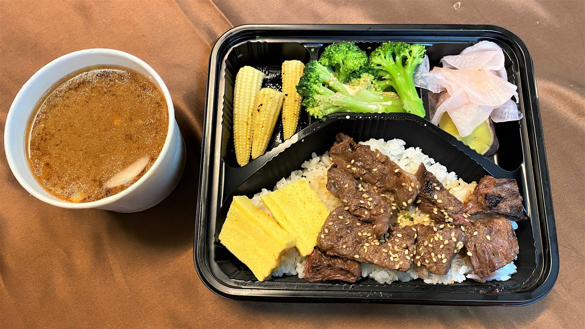 台南東區無邪燒肉|防疫燒肉便當餐|讓你在家也能吃到好吃的燒肉|精緻擺盤配料讓你吃得盡興| 4 台南東區無邪燒肉|防疫燒肉便當餐|讓你在家也能吃到好吃的燒肉|精緻擺盤配料讓你吃得盡興|